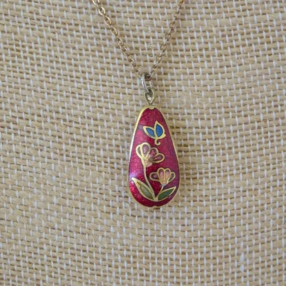 Vintage Floral Cloisonné Enamel Red Teardrop Pendant Necklace - Picture 3 of 7